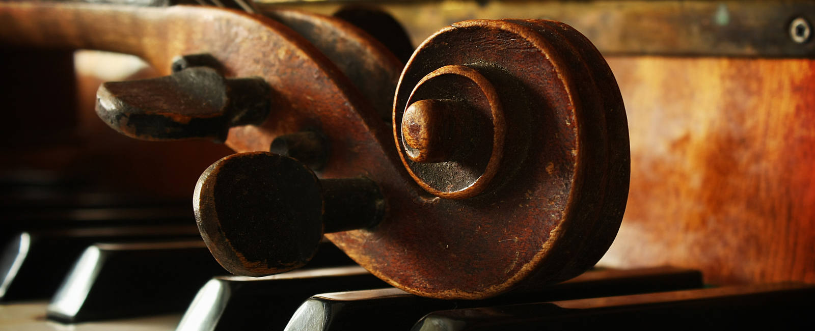 imagen-recurso-musica-piano-cuerda